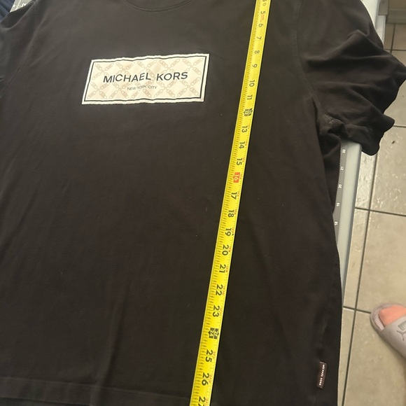 Michael Kors Black Short Sleeve Tee - Picture 4 of 8